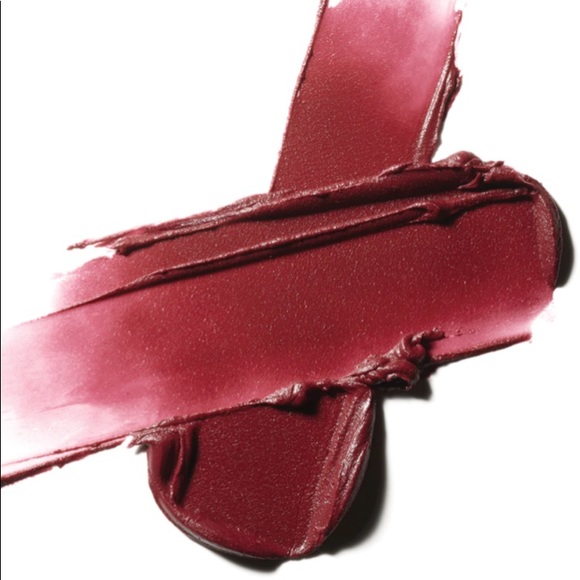 MAC- POWDER KISS LIQUID LIPCOLOUR  FASHION EMERGENCY(977) Intense rose brown - Picture 4 of 6